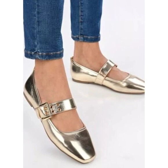 Steve Madden Burkett Gold Metallic Mary Jane Ballet Flats Womens SZ 8.5M - Picture 1 of 10